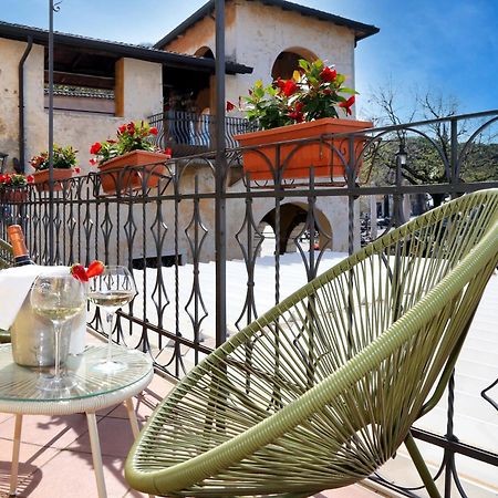 Albergo All'Ancora Гарда Екстериор снимка